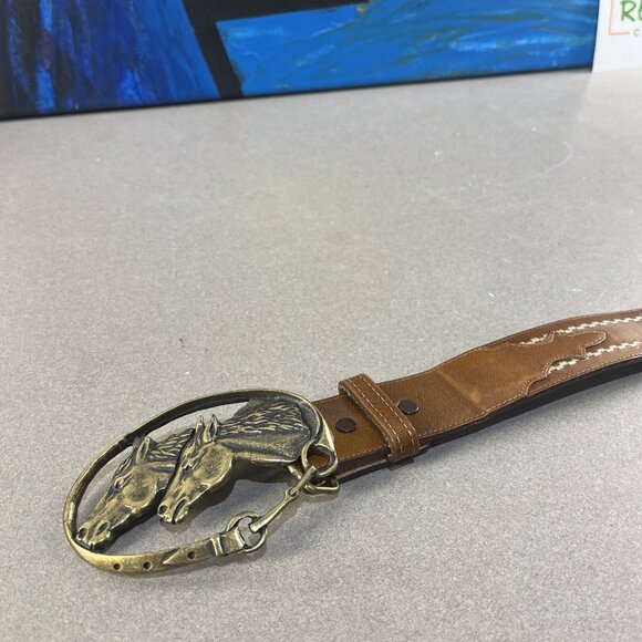 vintage brown leather belt by Justin made in the USA - Picture 5 of 9